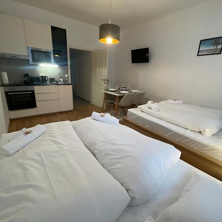 Cozy 5-Person Apartment In Vienna 6 Extérieur photo