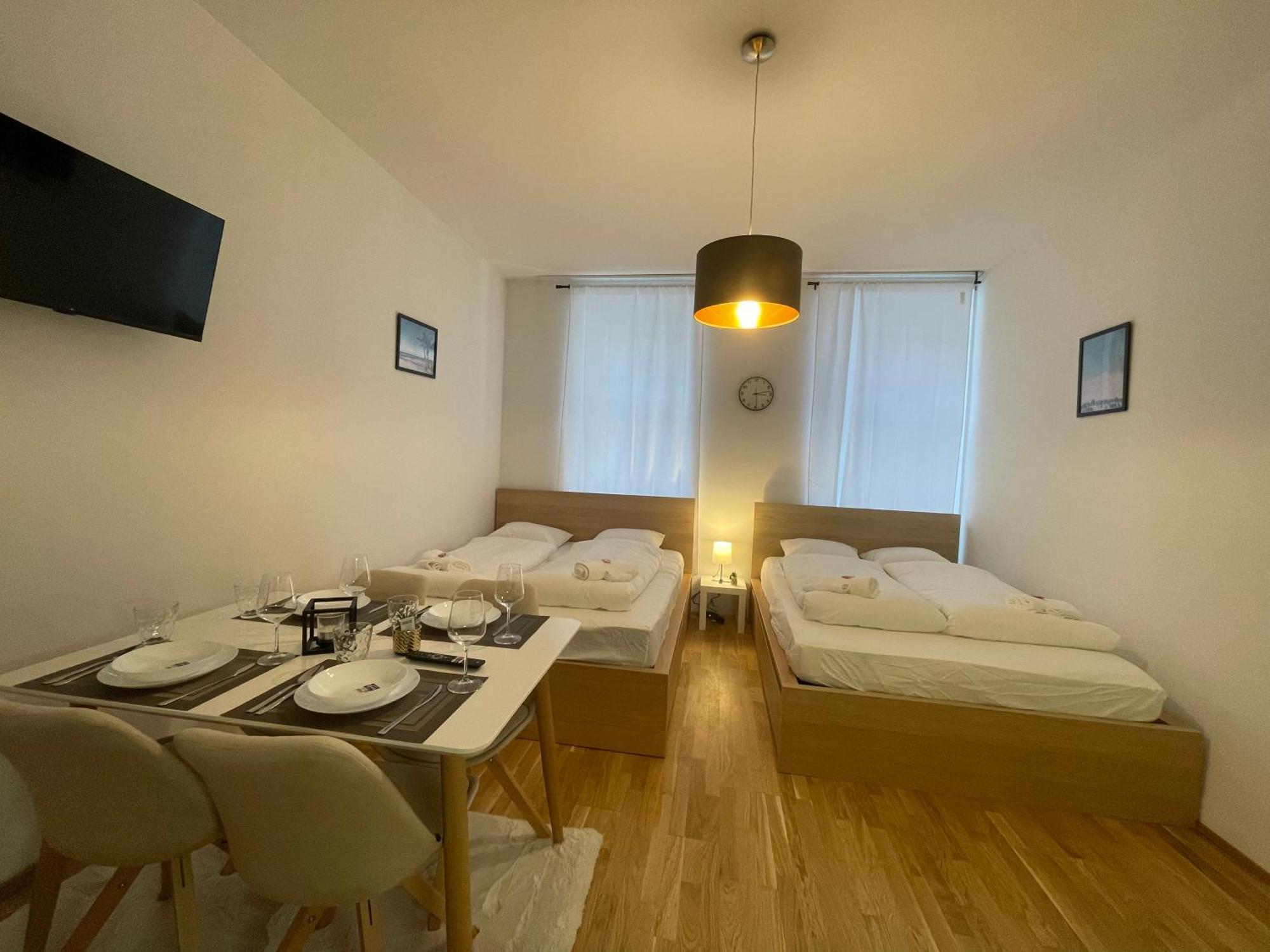 Cozy 5-Person Apartment In Vienna 6 Extérieur photo